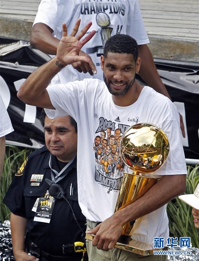 也让人对球 也让人对球