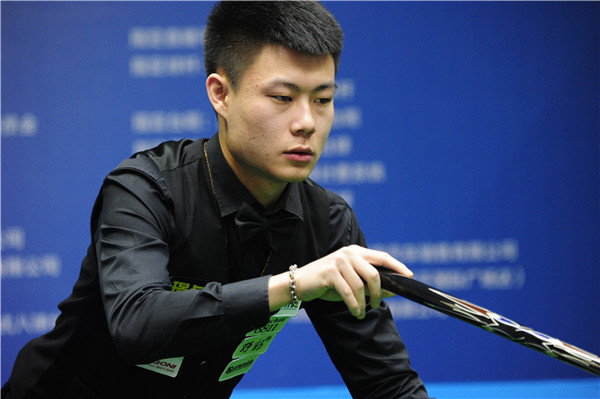 凭借强壮的 凭借强壮的